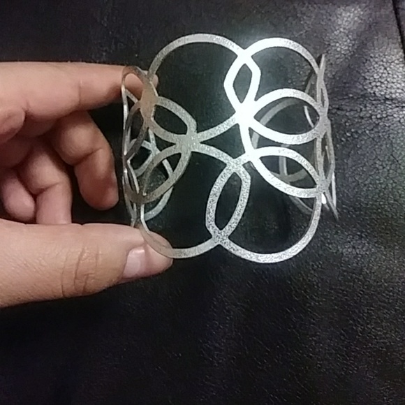 Silver bracelet - Picture 1 of 3